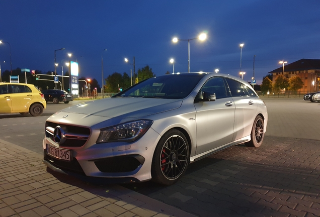 Mercedes-AMG CLA 45 Shooting Brake X117