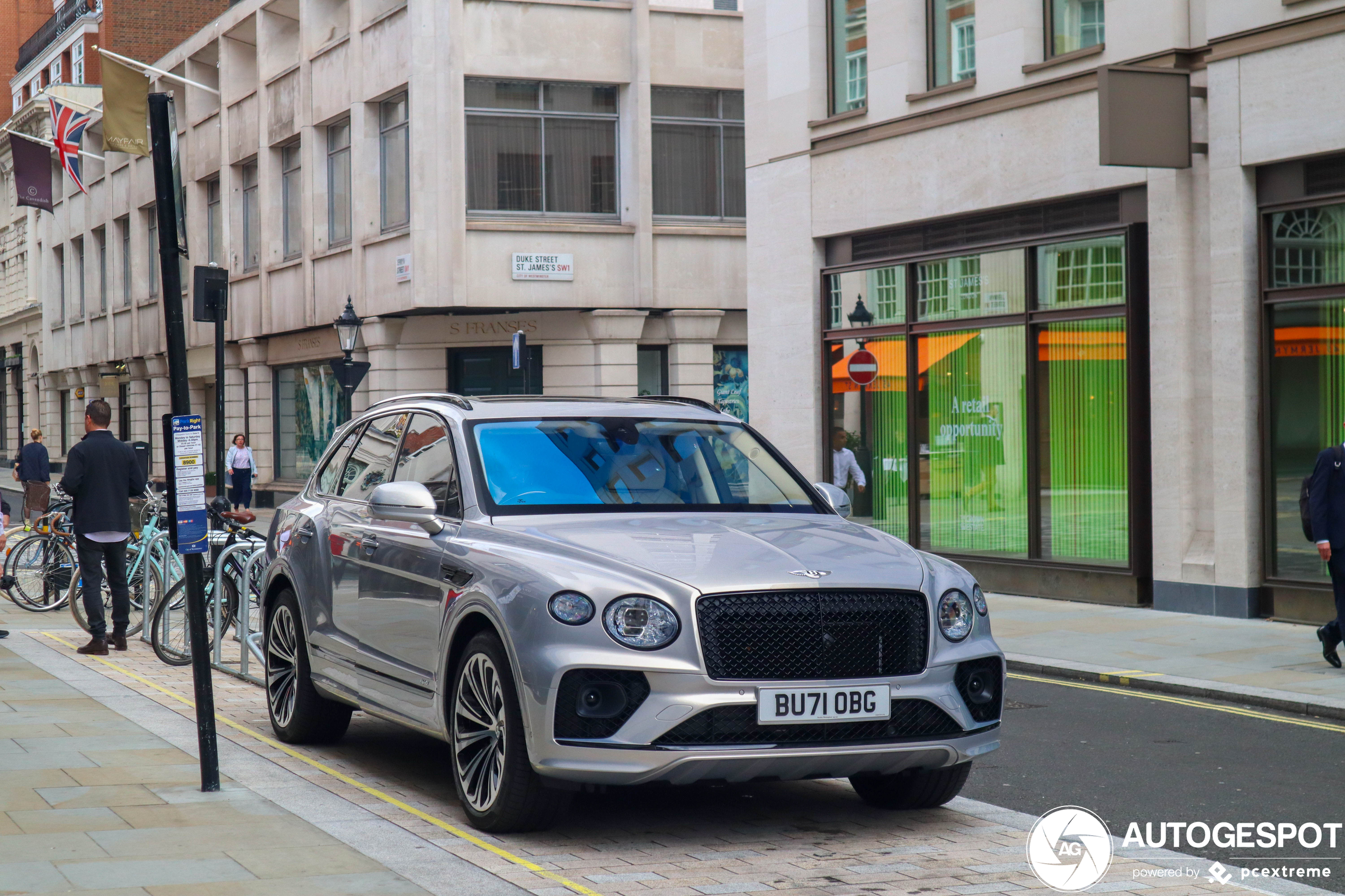 Bentley Bentayga Hybrid 2021 First Edition