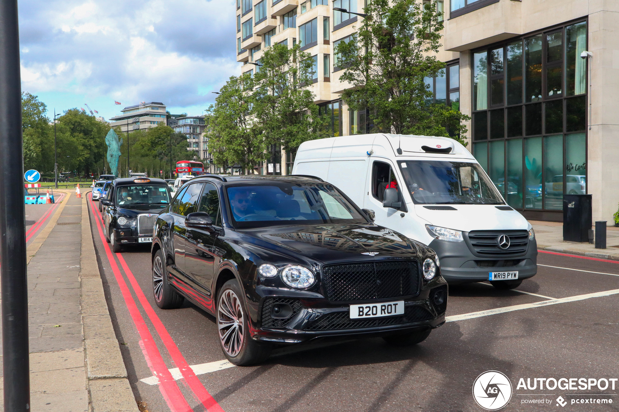 Bentley Bentayga V8 2021 First Edition