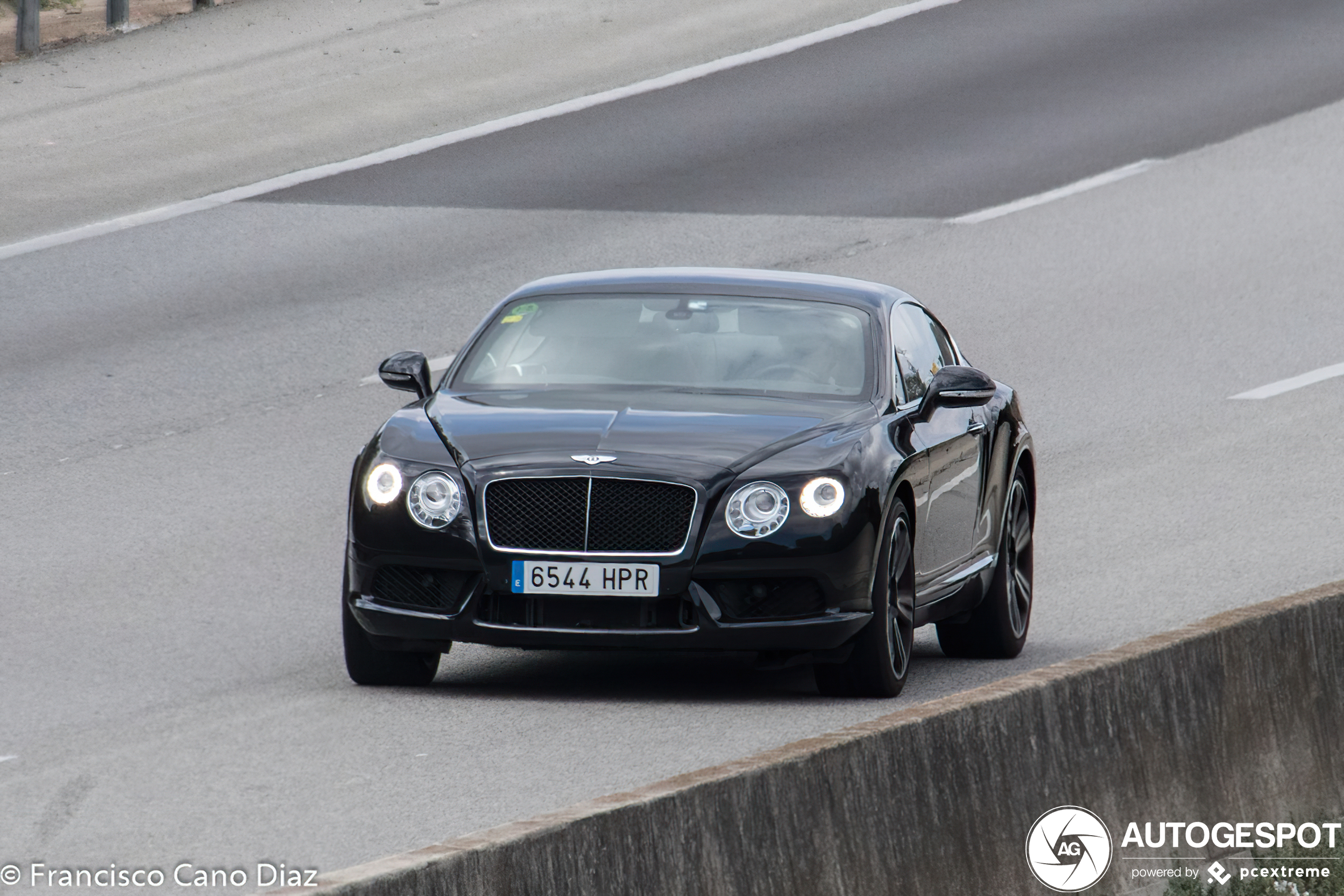 Bentley Continental GT V8