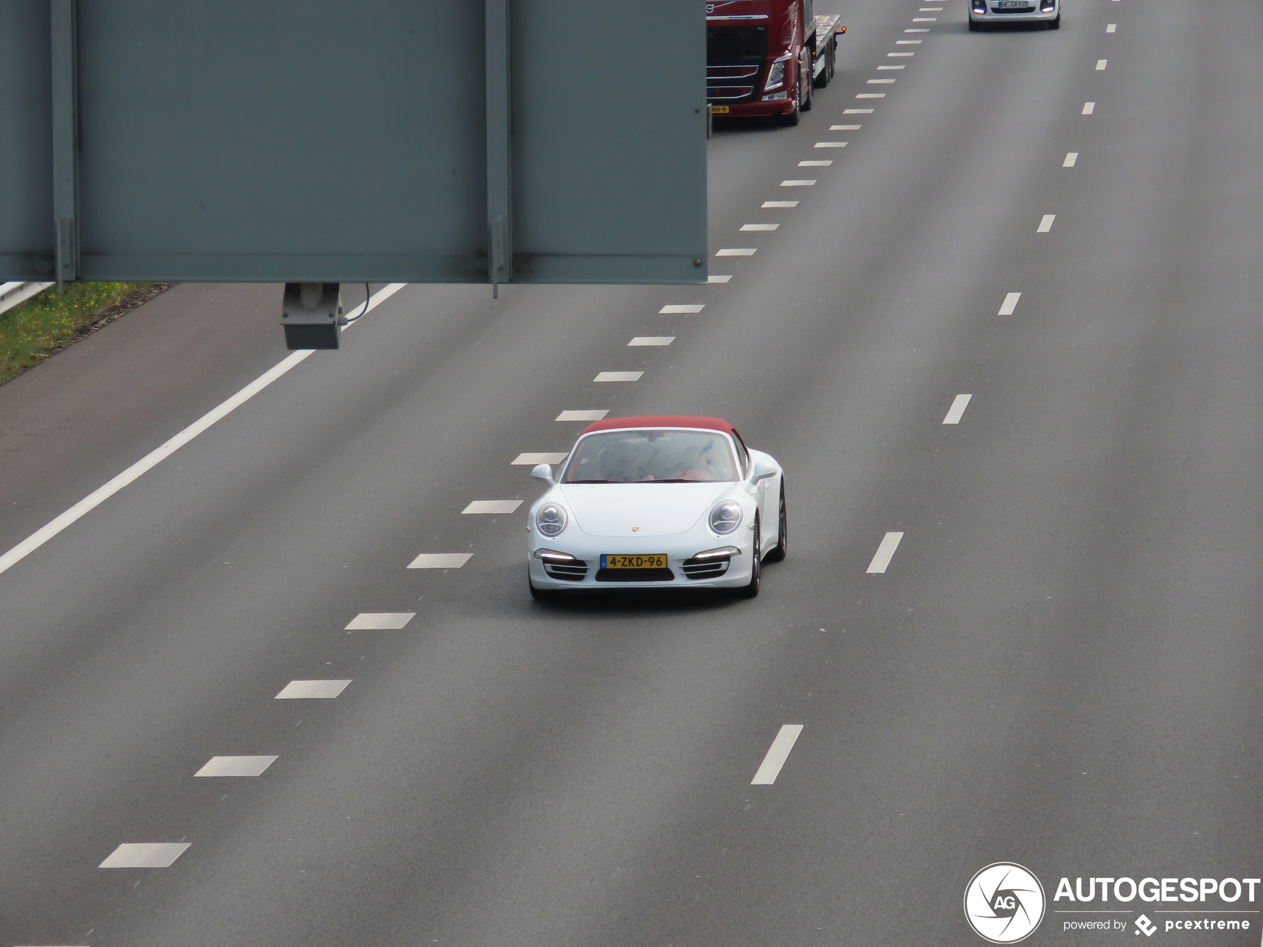 Porsche 991 Carrera 4S Cabriolet MkI