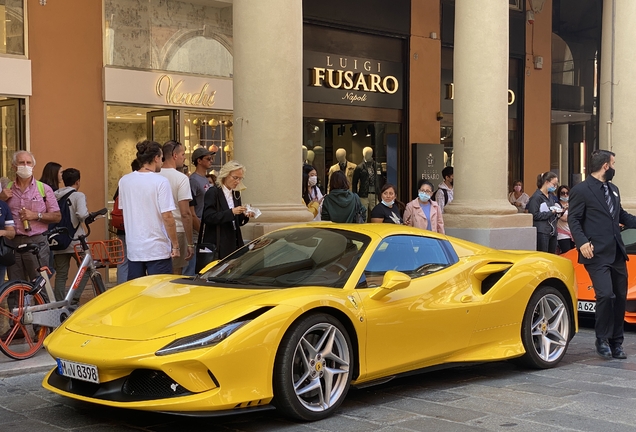 Ferrari F8 Spider