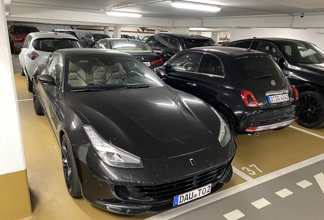 Ferrari GTC4Lusso