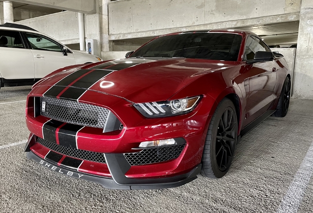 Ford Mustang Shelby GT350 2015