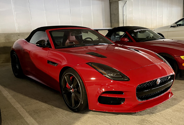 Jaguar F-TYPE R Convertible 2017