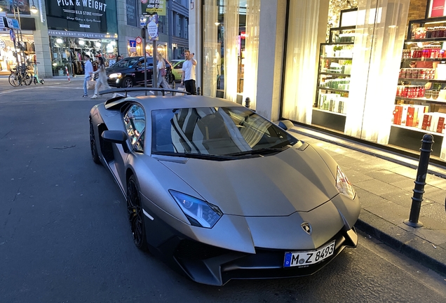 Lamborghini Aventador LP750-4 SuperVeloce