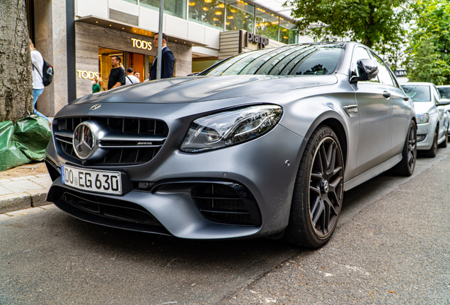 Mercedes-AMG E 63 S W213