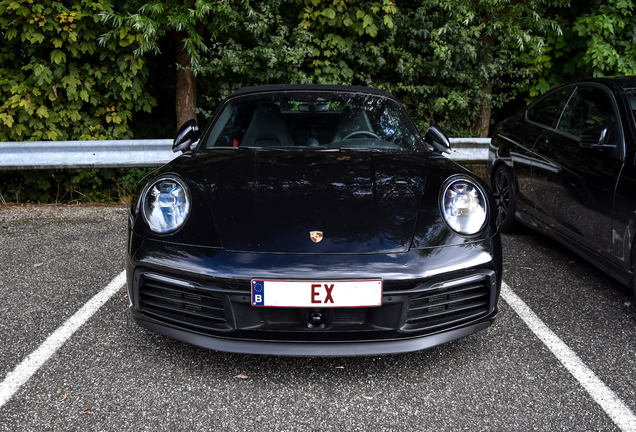 Porsche 992 Carrera 4S Cabriolet