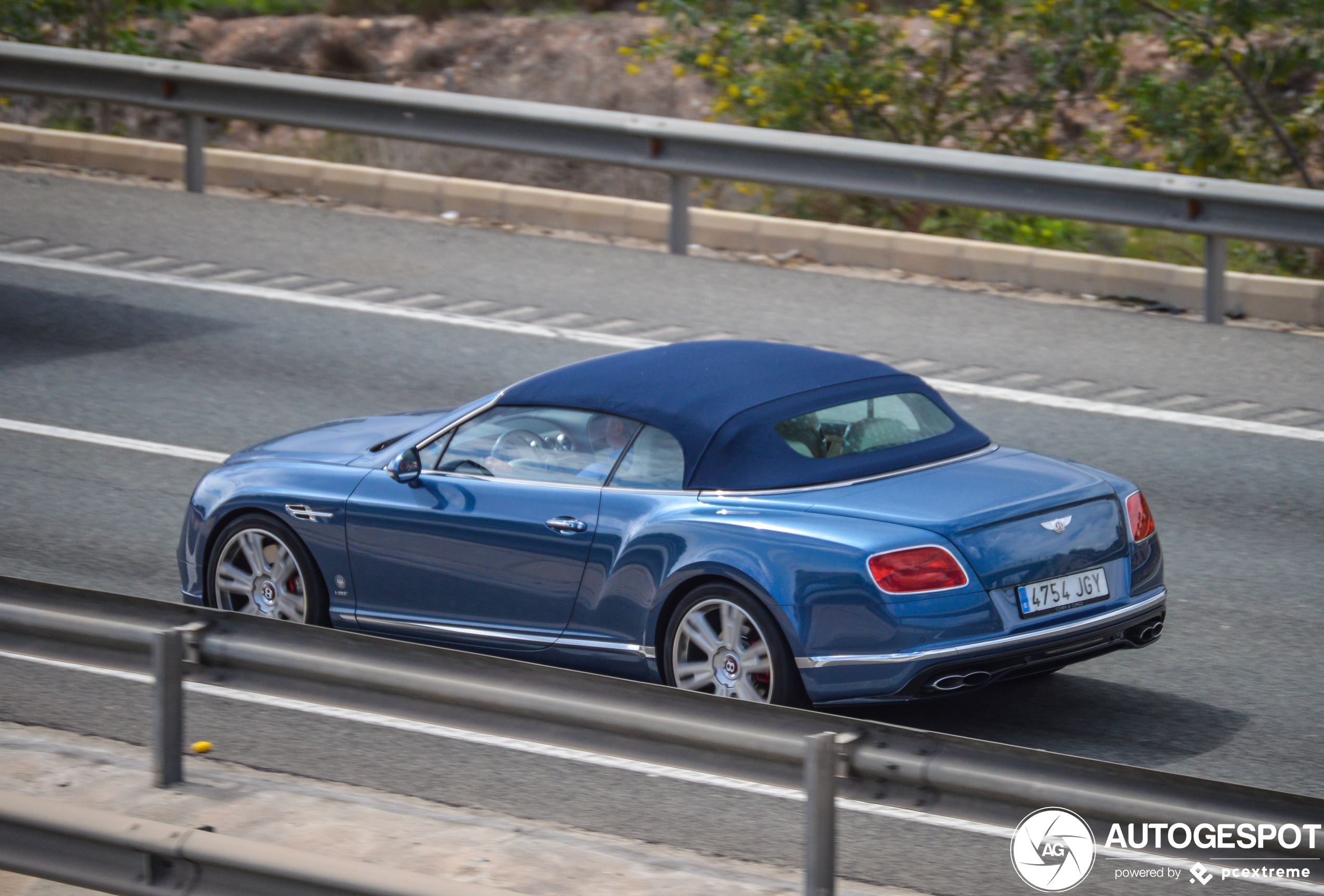 Bentley Continental GTC V8 S 2016