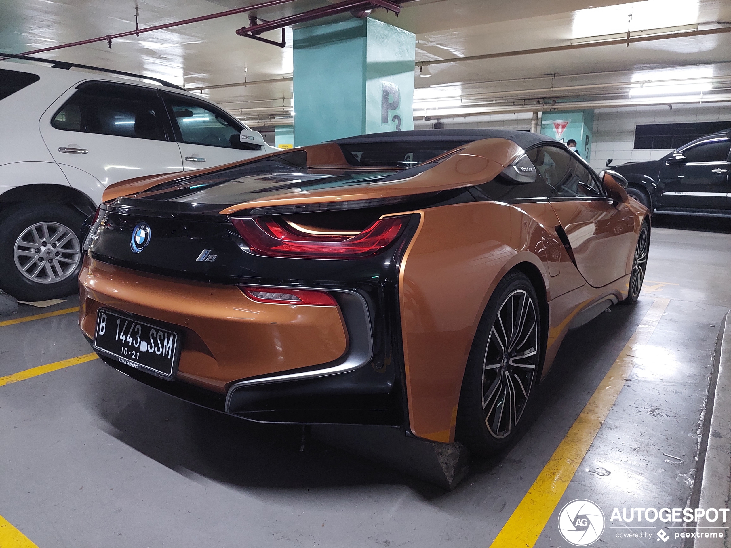 BMW i8 Roadster