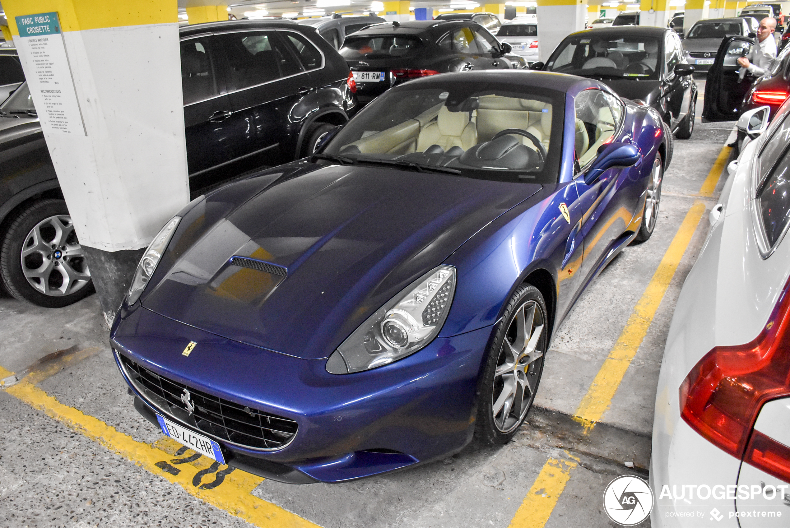 Ferrari California