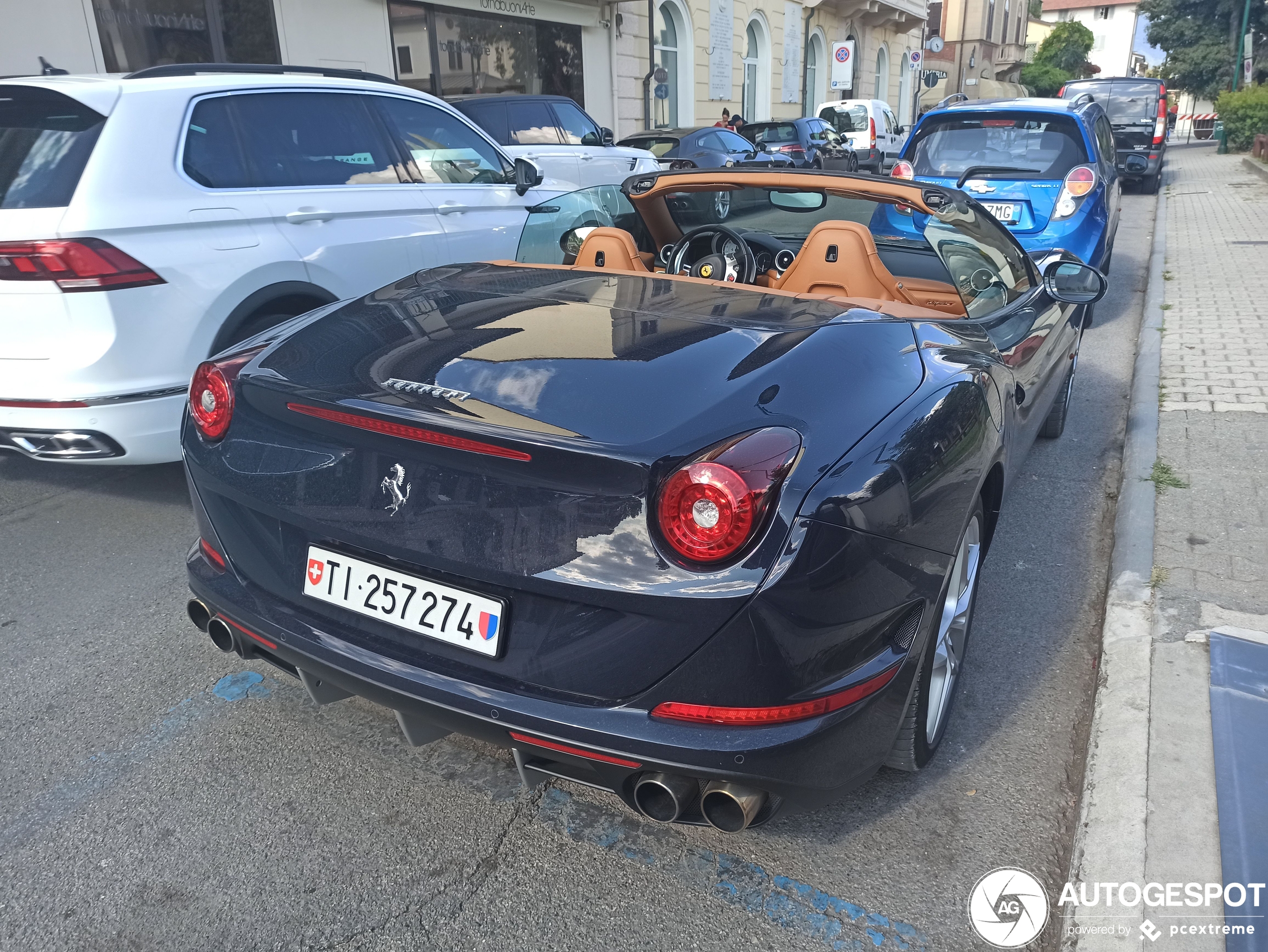 Ferrari California T