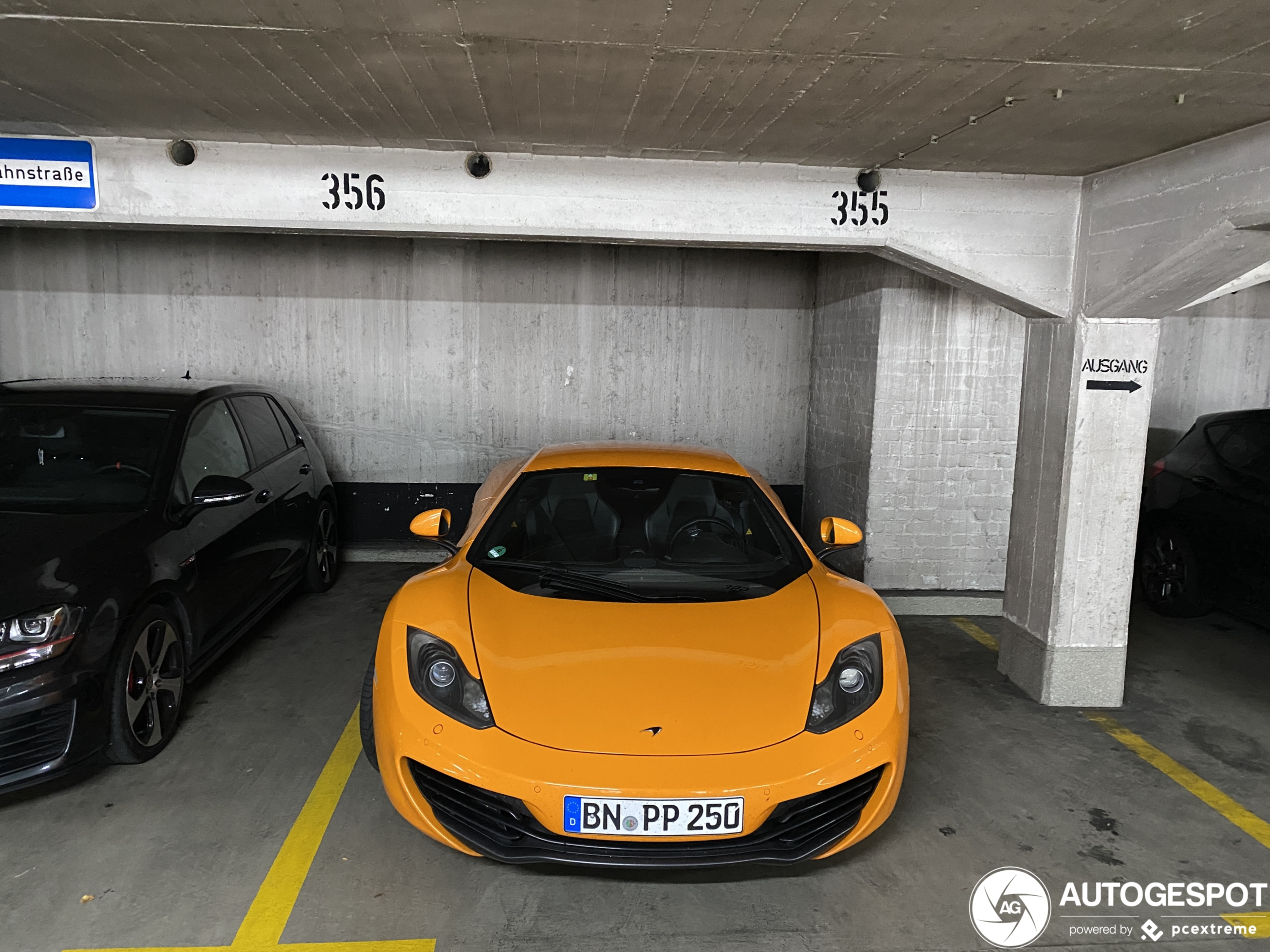 McLaren 12C