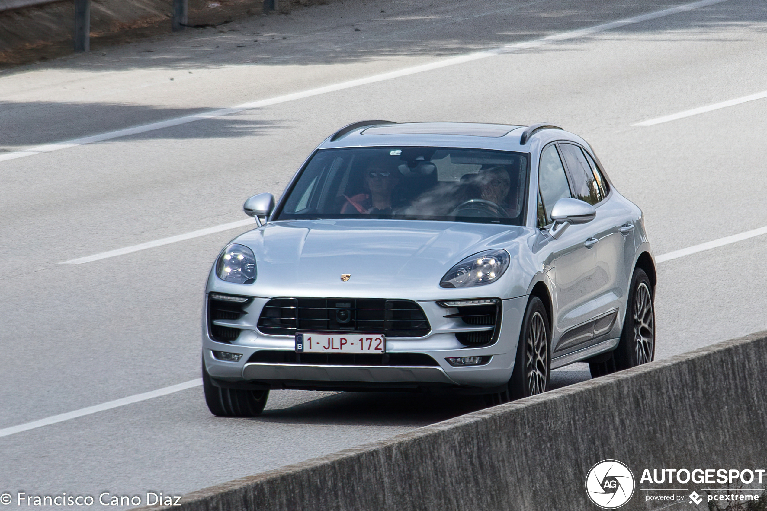 Porsche 95B Macan GTS