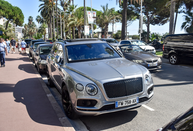 Bentley Bentayga Hybrid