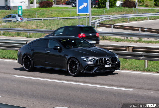 Mercedes-AMG GT 63 X290