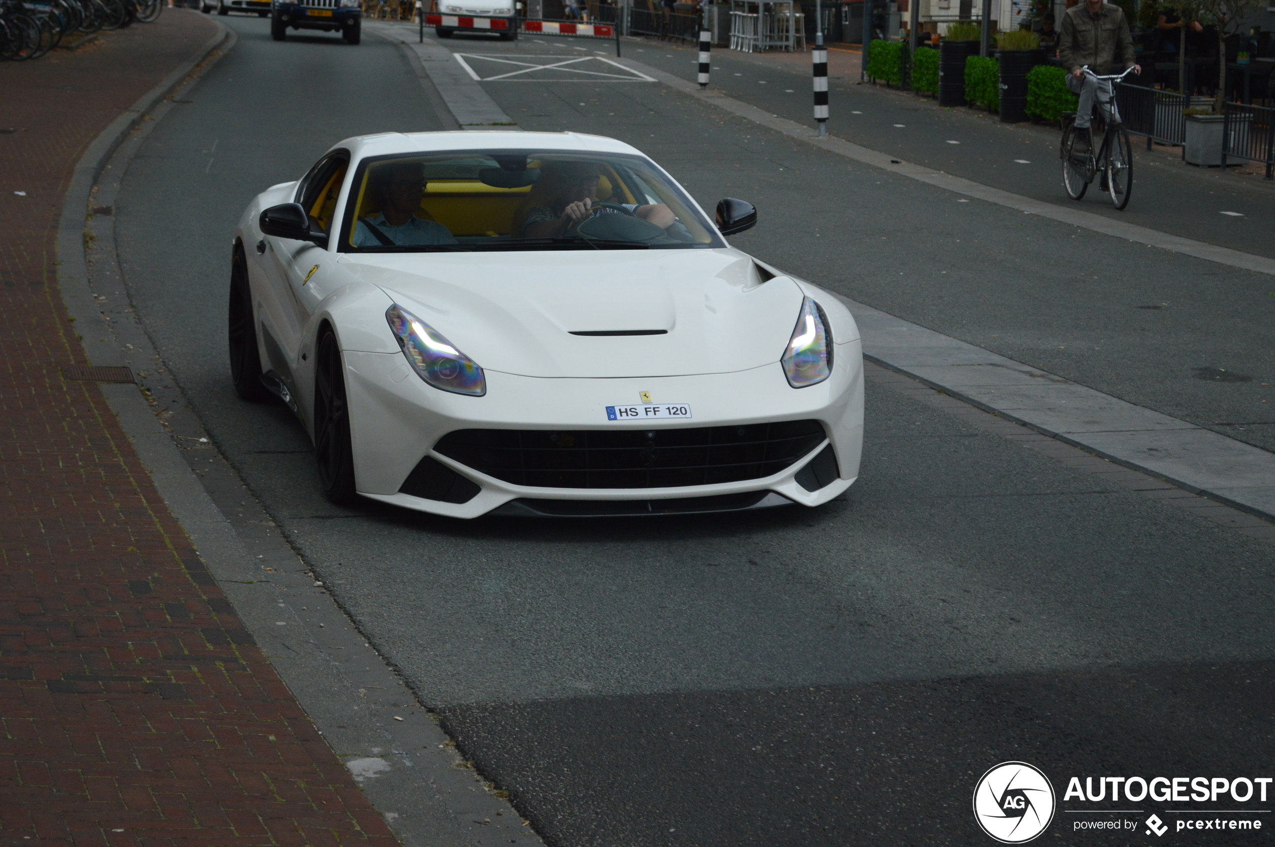 Ferrari F12berlinetta Novitec Rosso