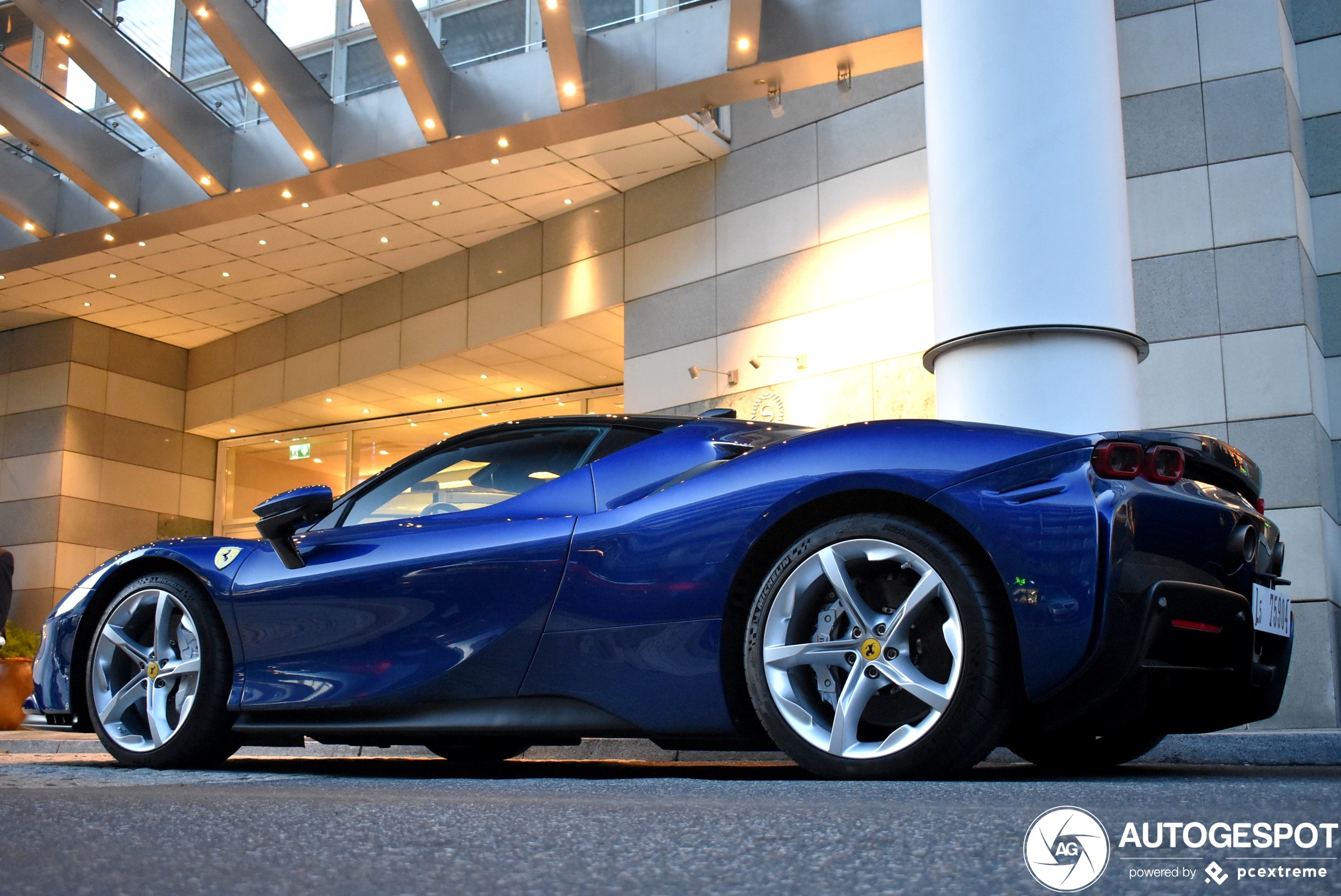 Ferrari SF90 Stradale