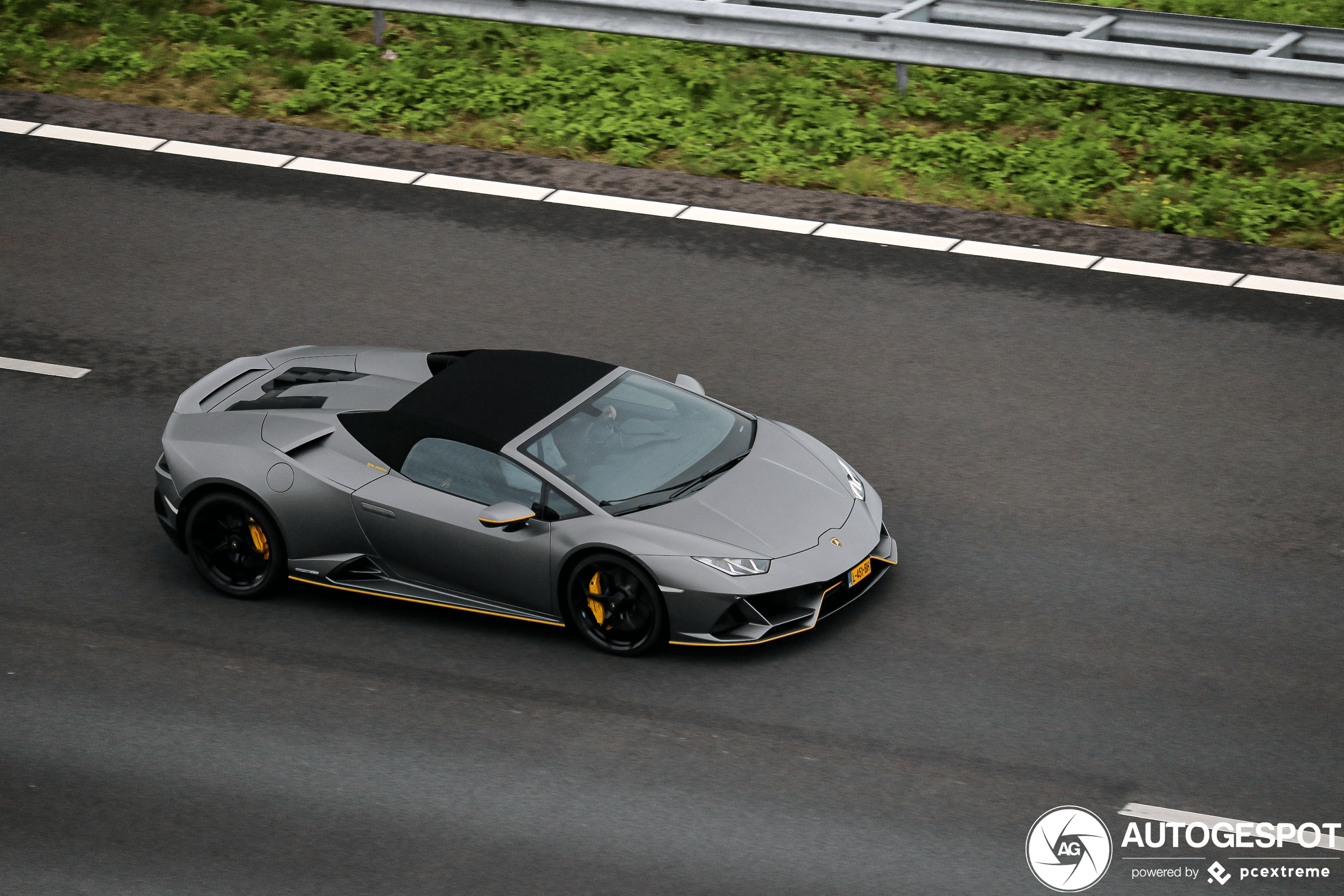 Lamborghini Huracán LP640-4 EVO Spyder