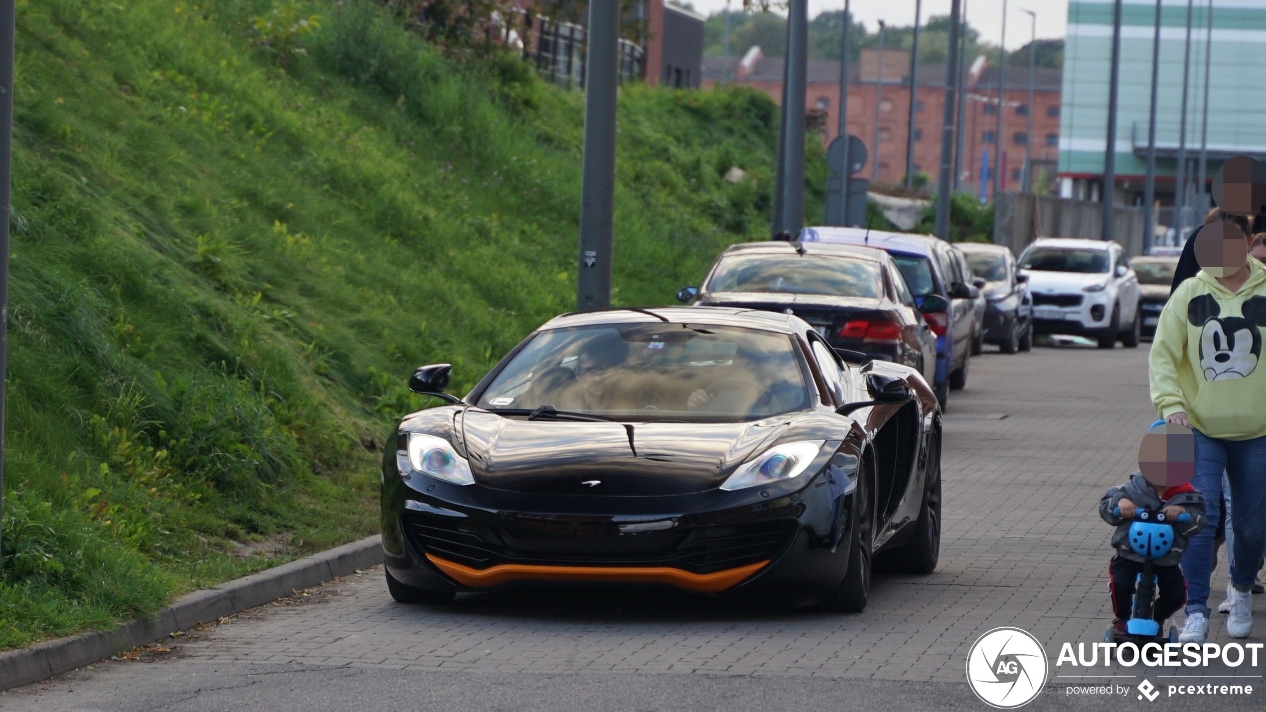 McLaren 12C