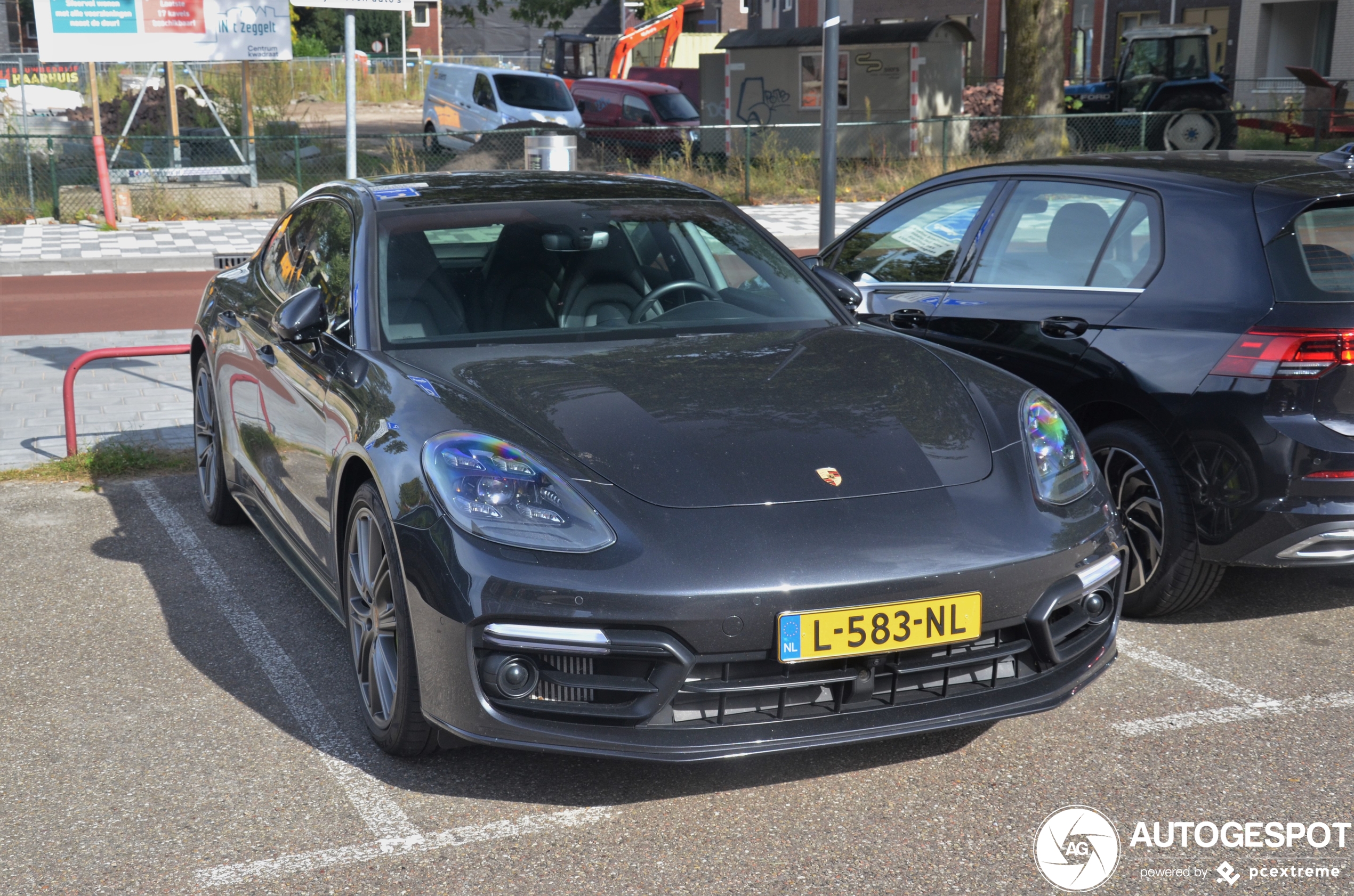 Porsche 971 Panamera Turbo S E-Hybrid