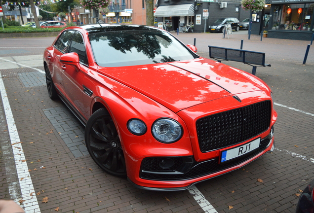 Bentley Flying Spur V8 2021