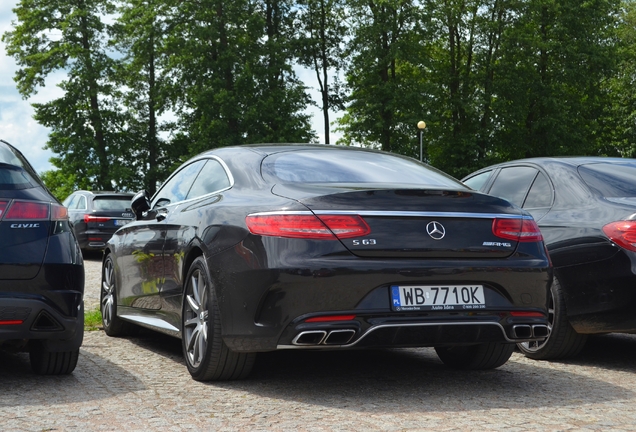 Mercedes-Benz S 63 AMG Coupé C217