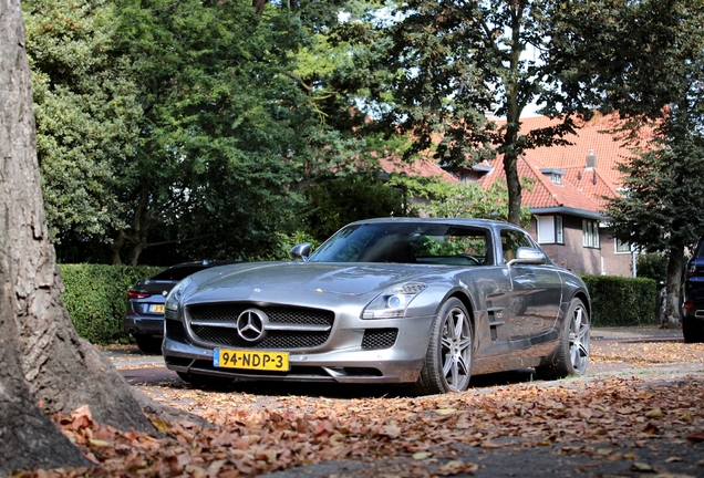 Mercedes-Benz SLS AMG