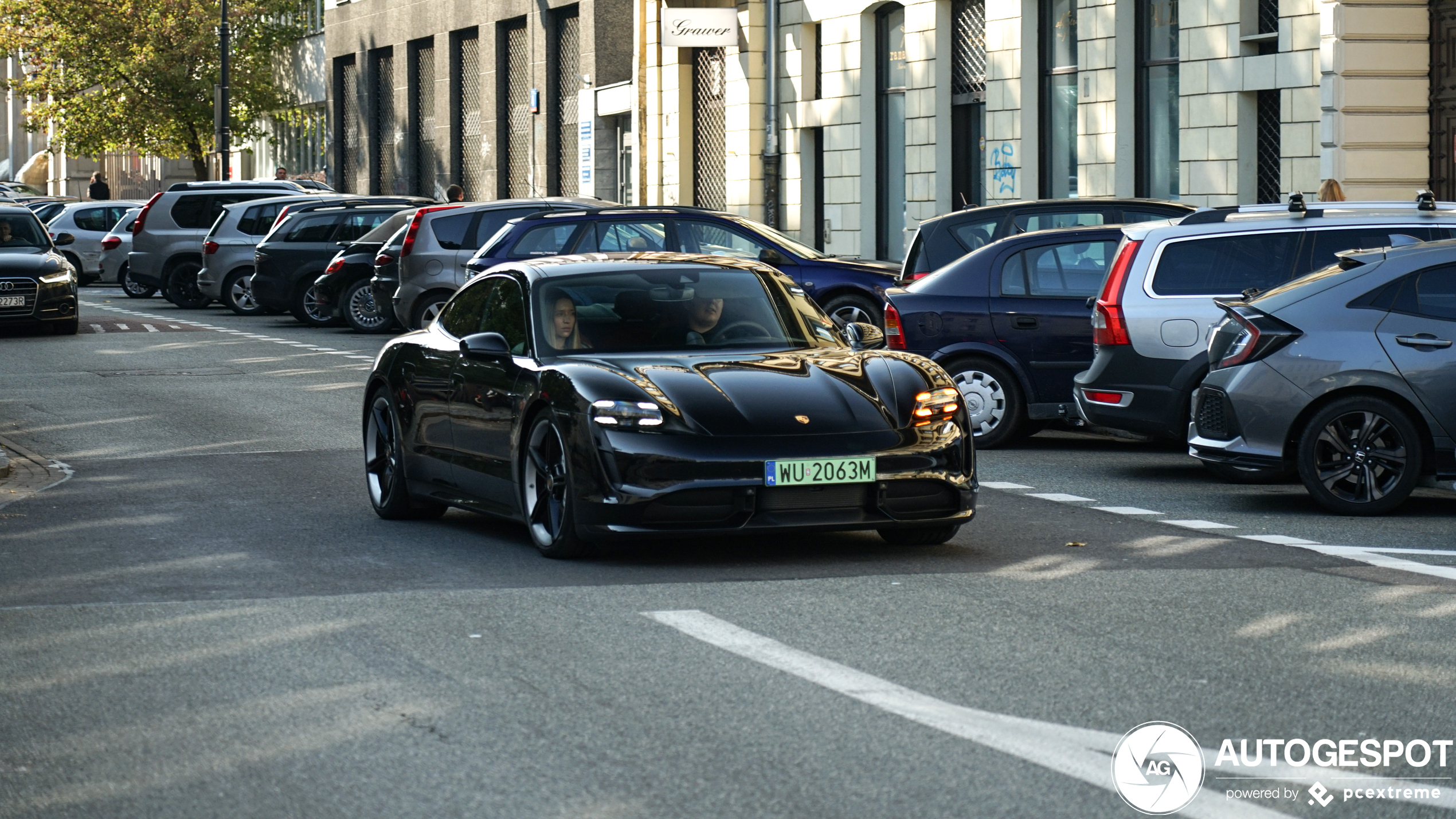 Porsche Taycan Turbo