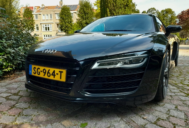 Audi R8 V10 2013