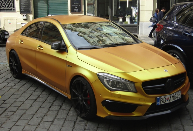 Mercedes-Benz CLA 45 AMG C117