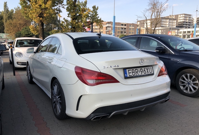 Mercedes-Benz CLA 45 AMG C117