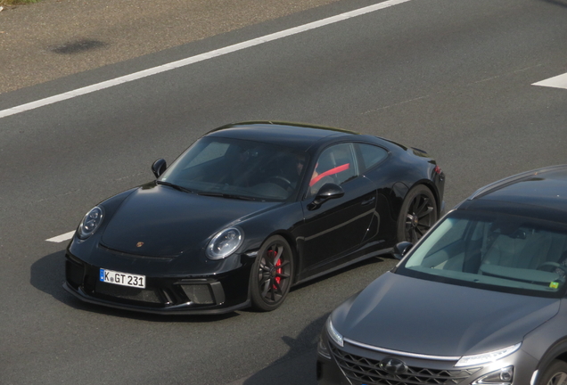 Porsche 991 GT3 Touring