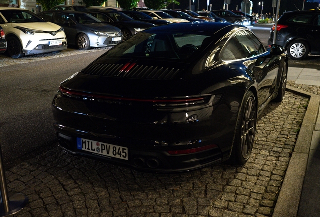 Porsche 992 Carrera S