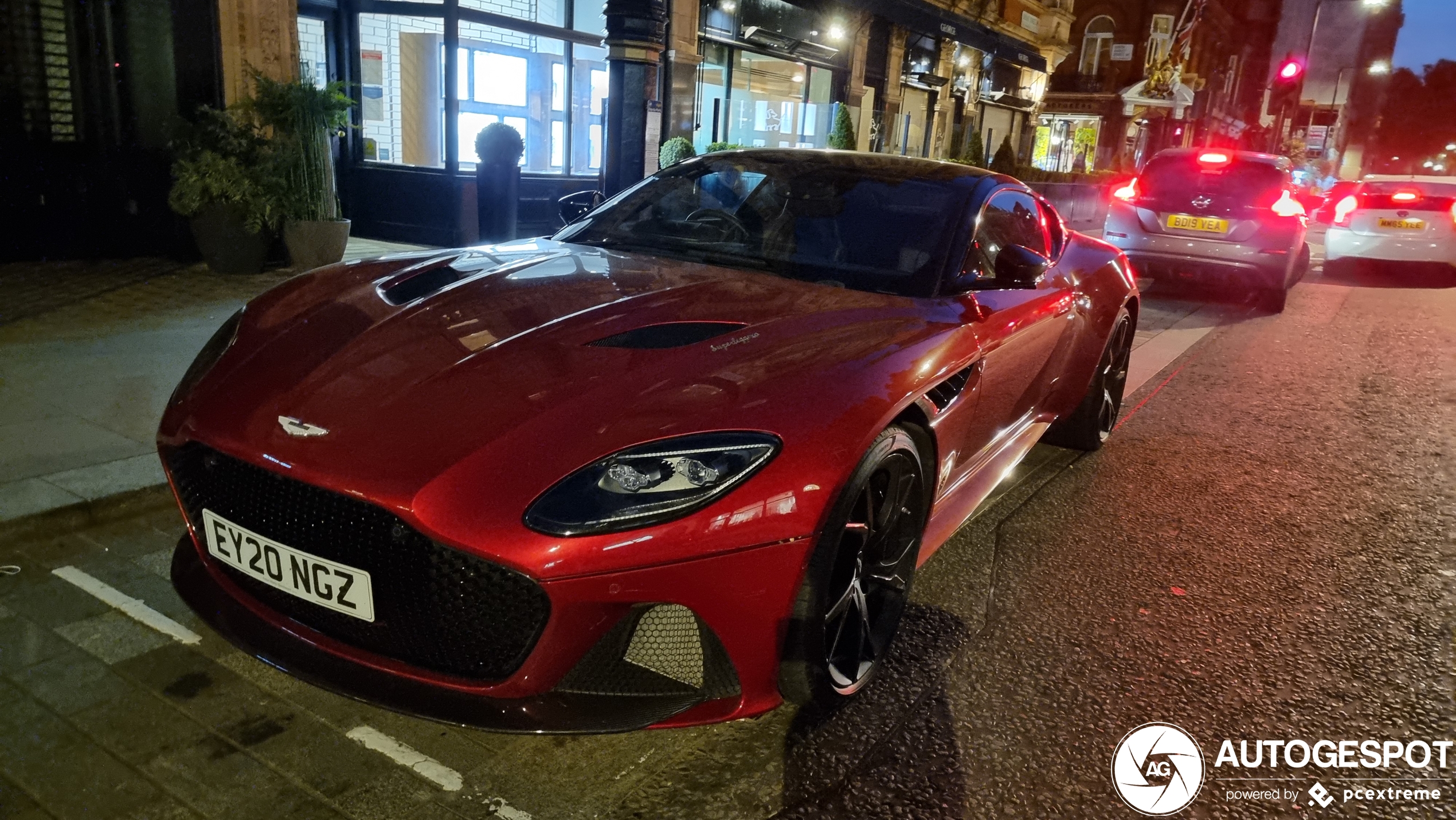 Aston Martin DBS Superleggera