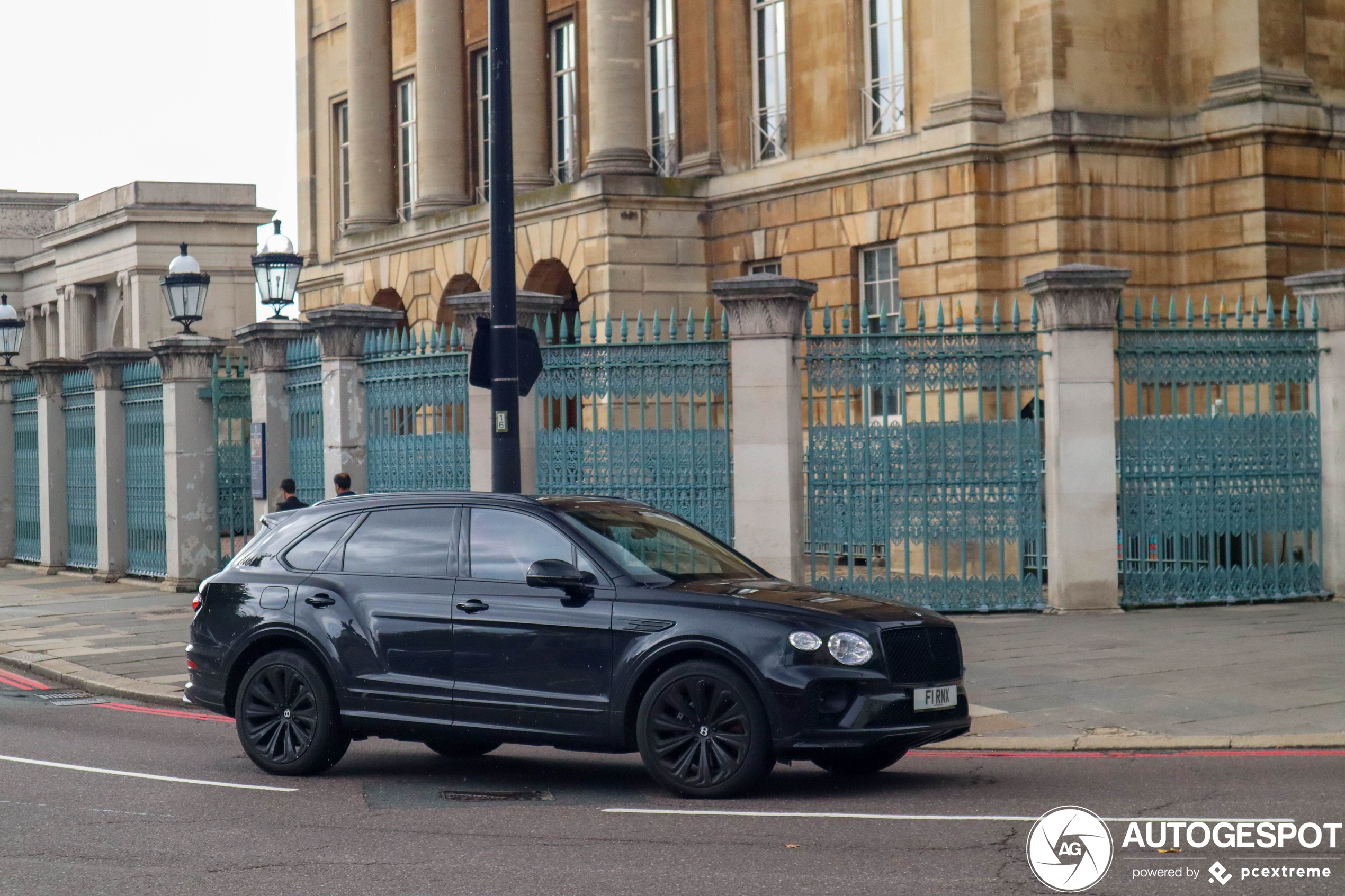 Bentley Bentayga V8 2021 First Edition