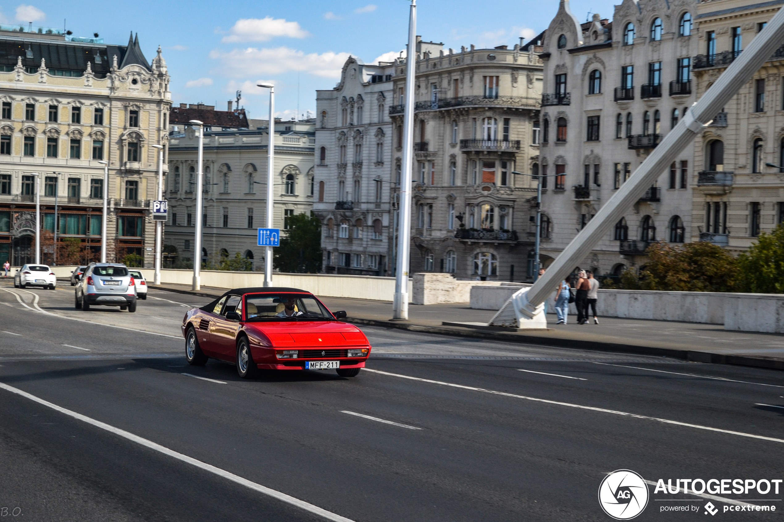 Ferrari Mondial T Cabriolet