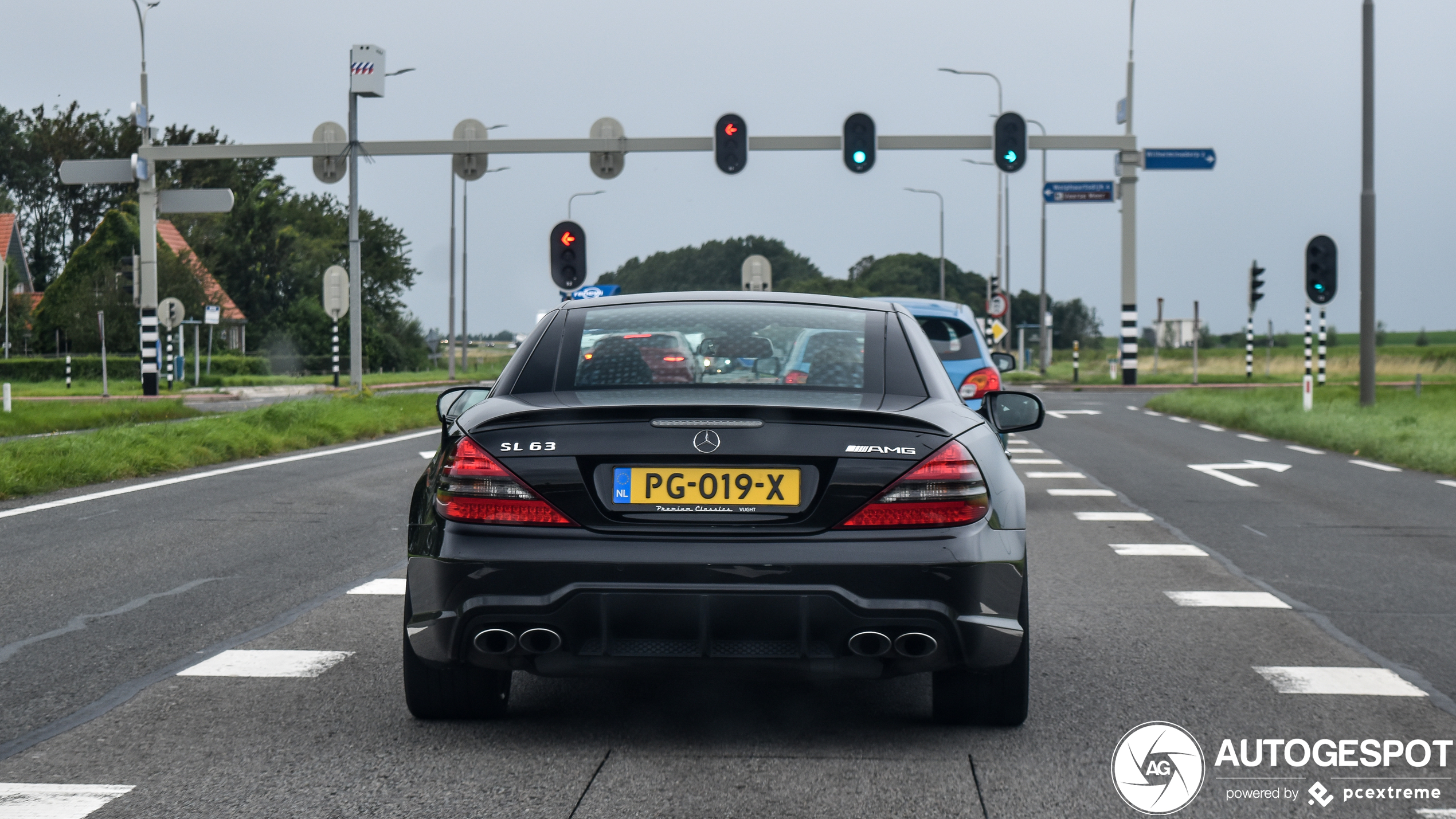 Mercedes-Benz SL 63 AMG