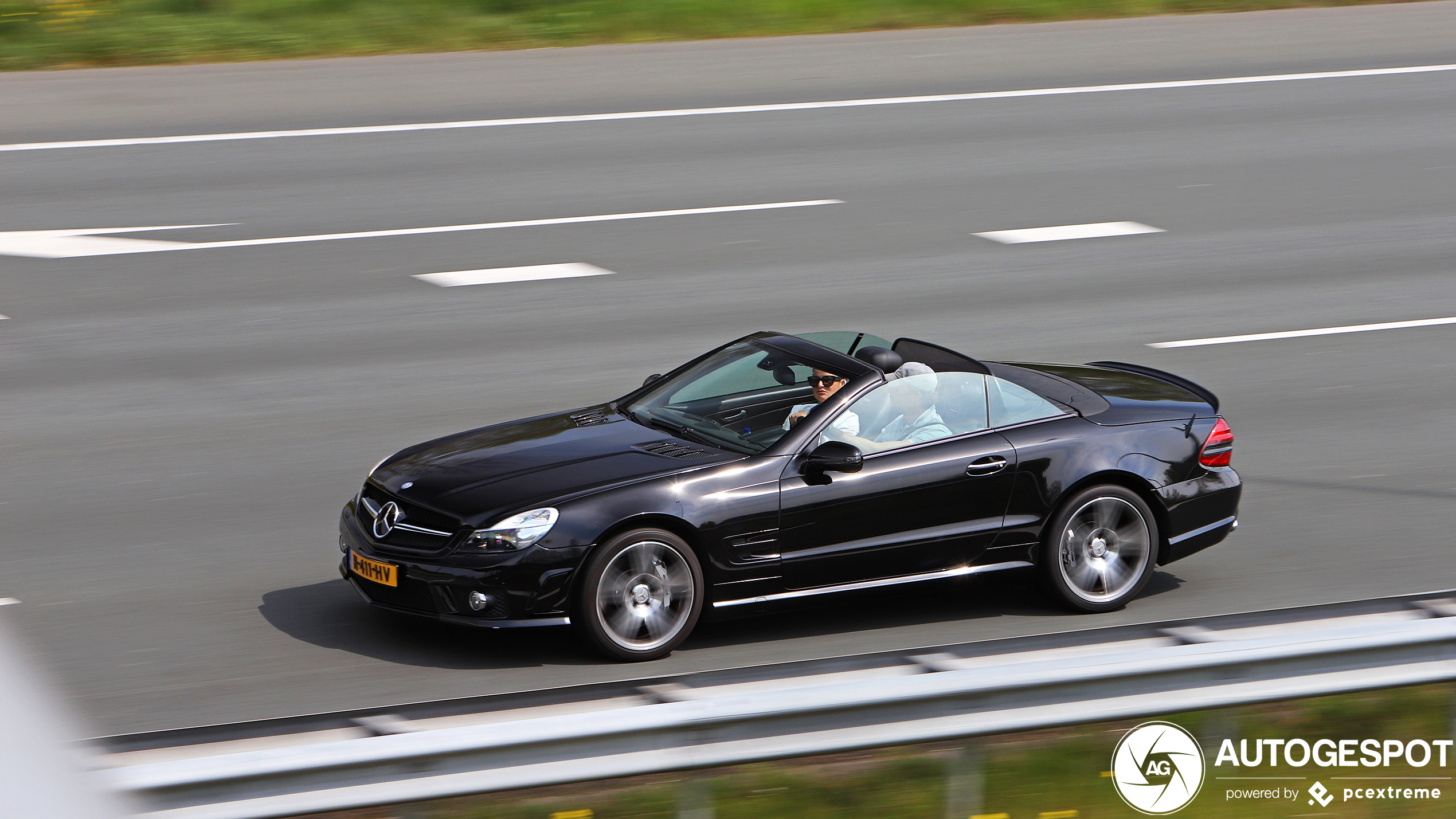 Mercedes-Benz SL 63 AMG