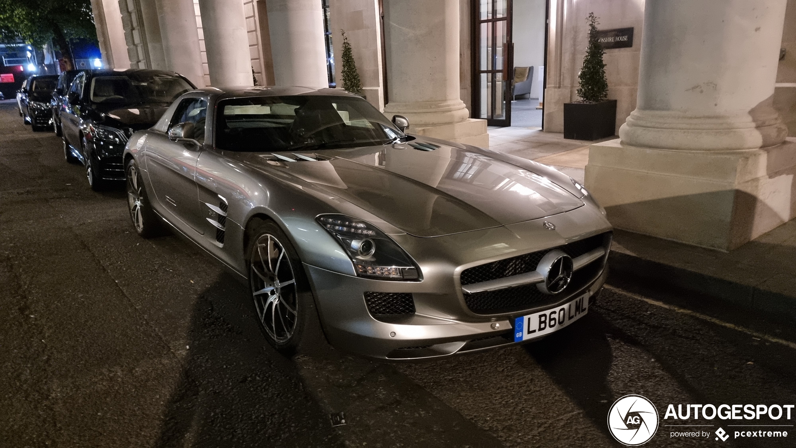 Mercedes-Benz SLS AMG