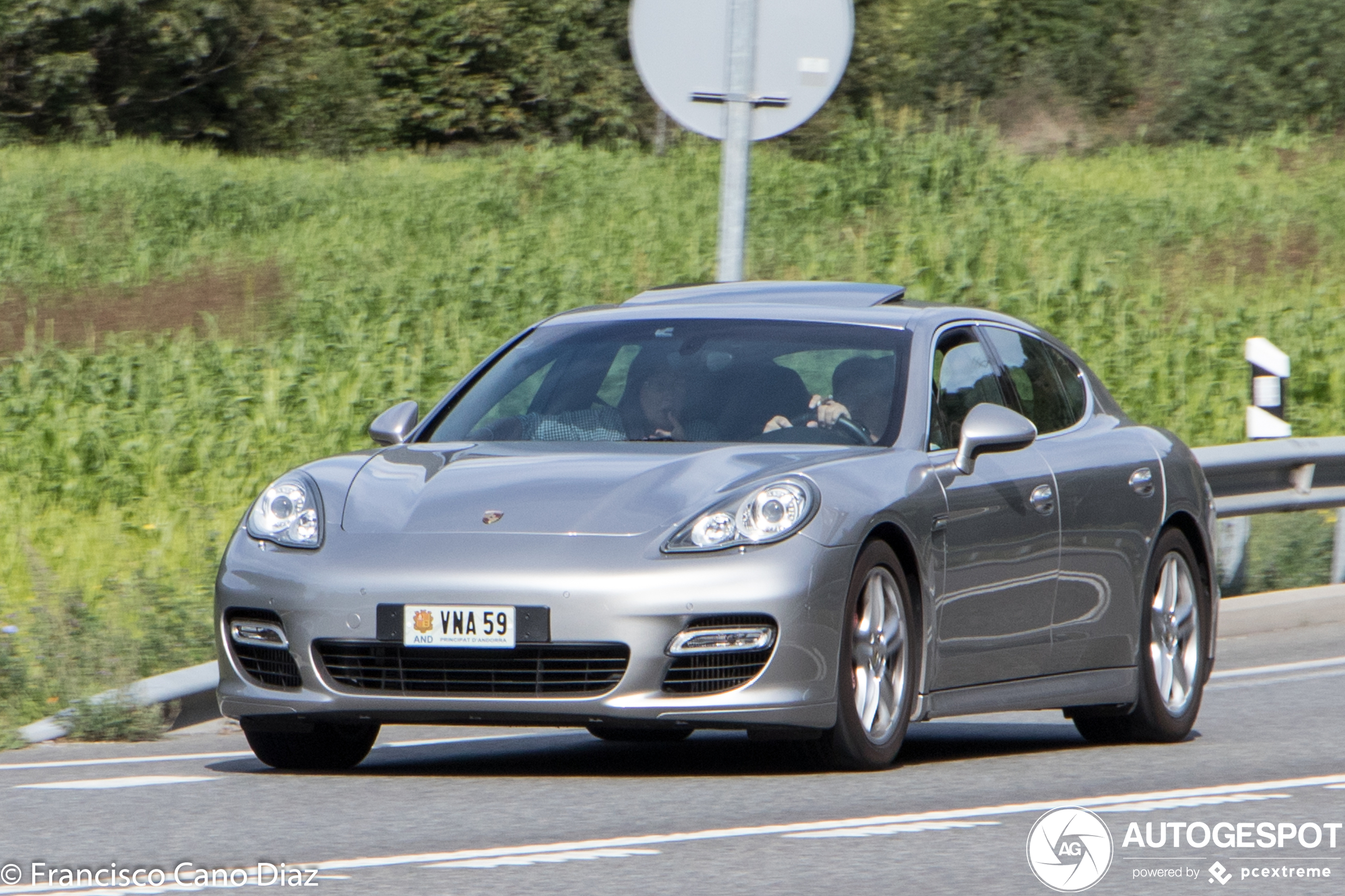 Porsche 970 Panamera Turbo MkI