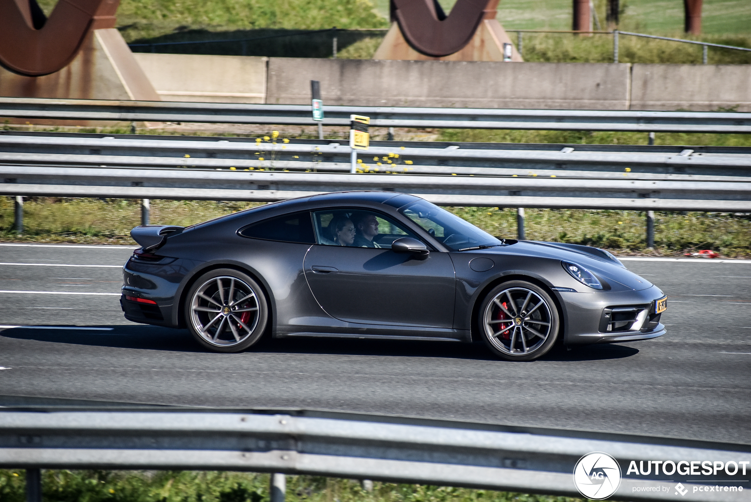 Porsche 992 Carrera S