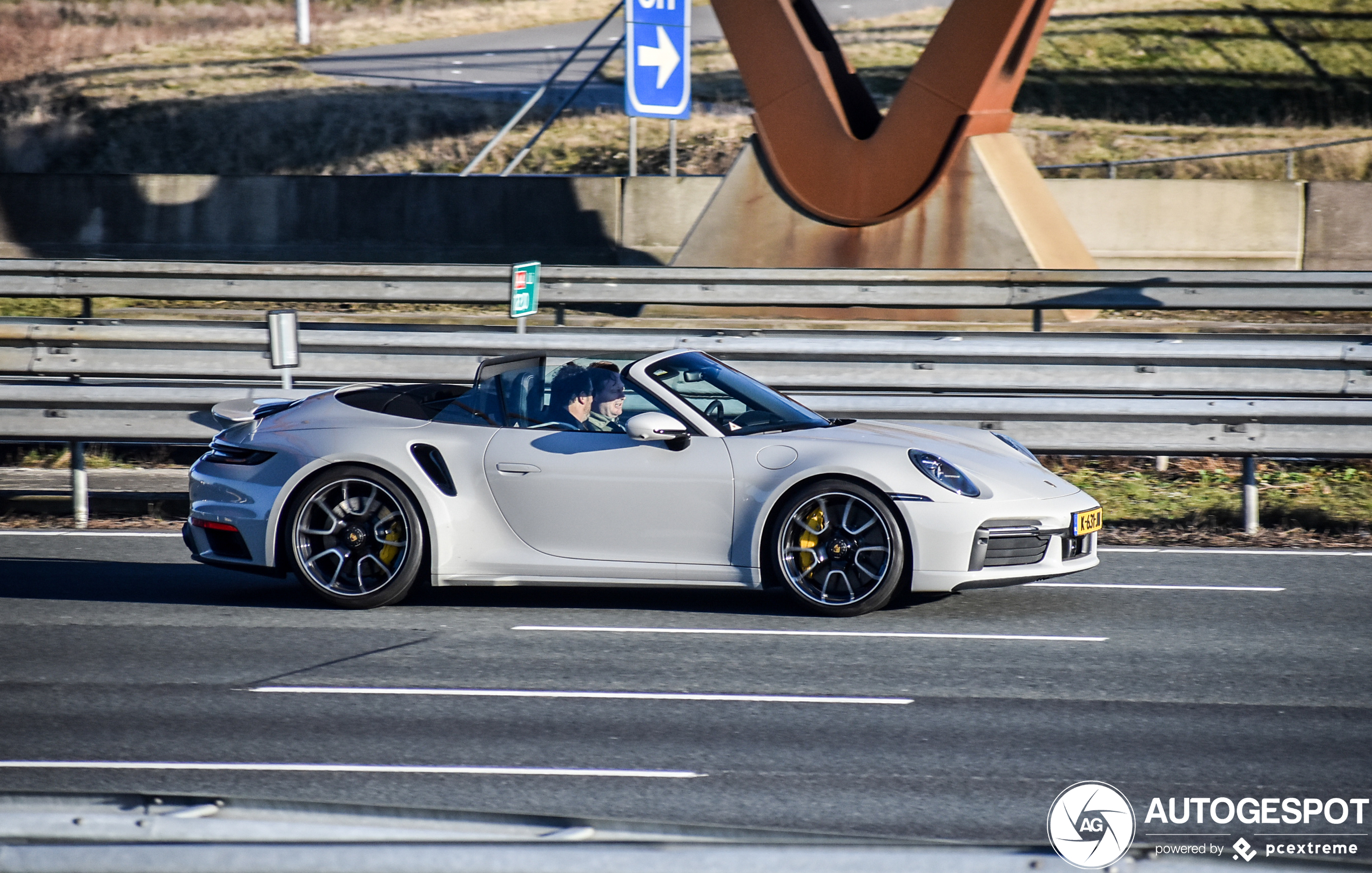 Porsche 992 Turbo S Cabriolet