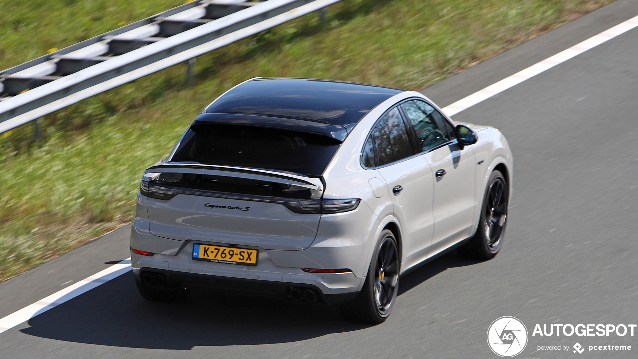 Porsche Cayenne Coupé Turbo S E-Hybrid