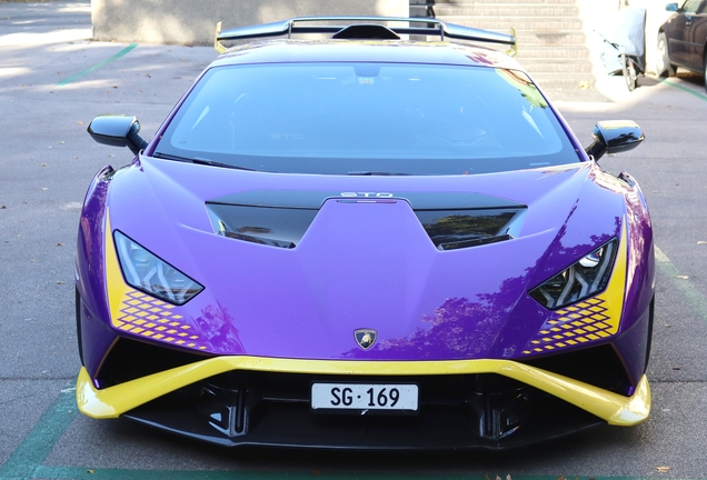 Lamborghini Huracán LP640-2 STO