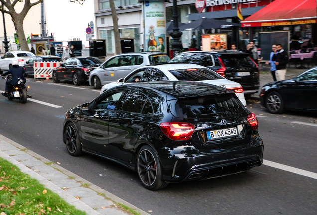 Mercedes-AMG A 45 W176 2015