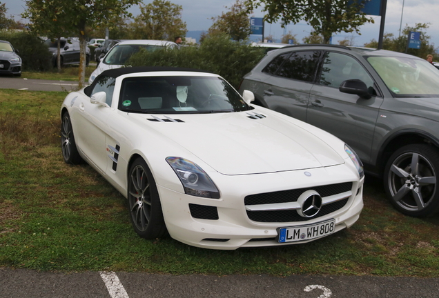 Mercedes-Benz SLS AMG Roadster