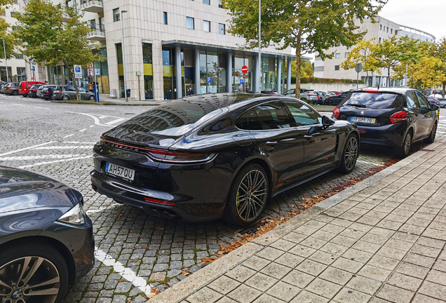 Porsche 971 Panamera Turbo S E-Hybrid MkII