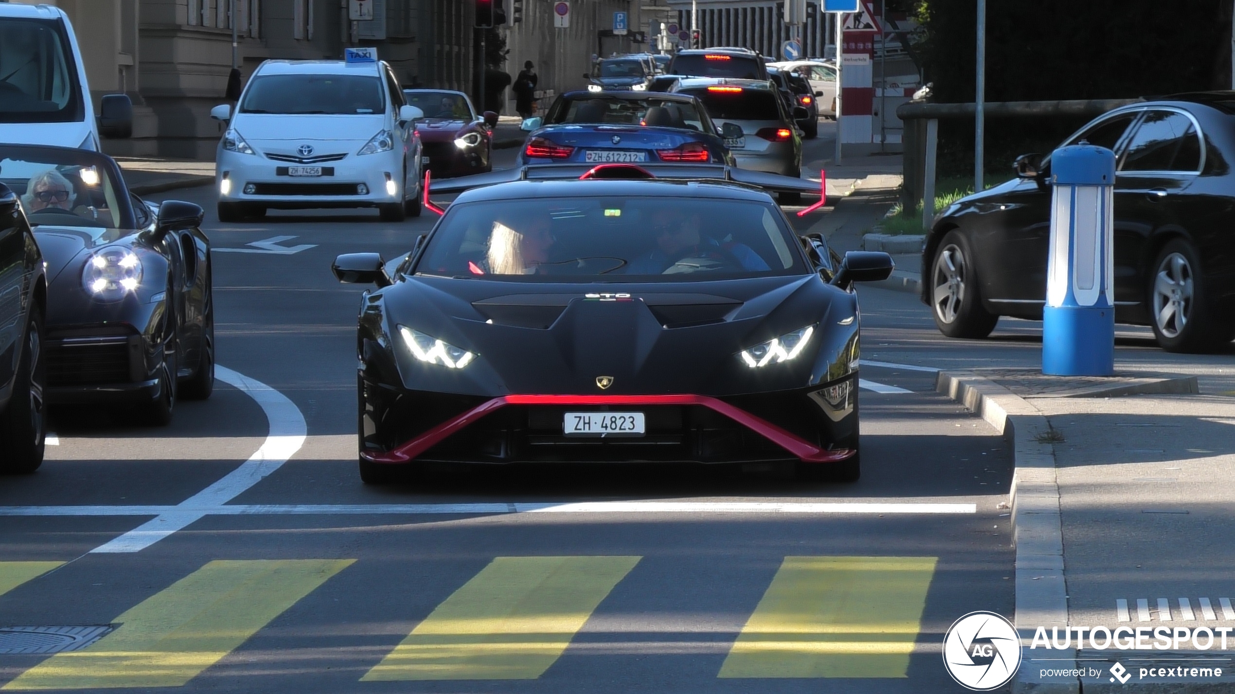 Lamborghini Huracán LP640-2 STO