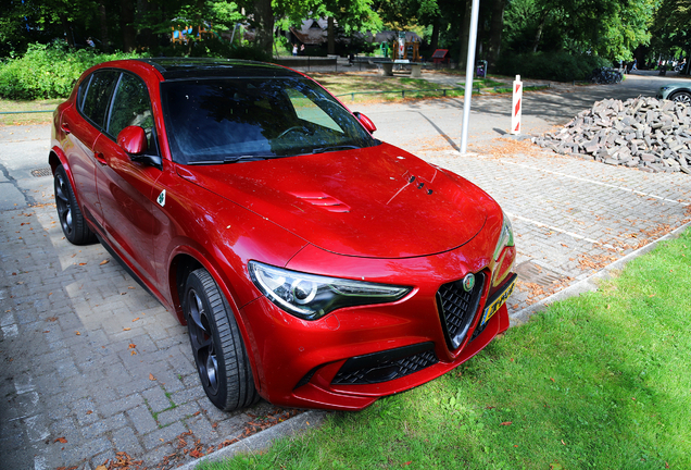 Alfa Romeo Stelvio Quadrifoglio